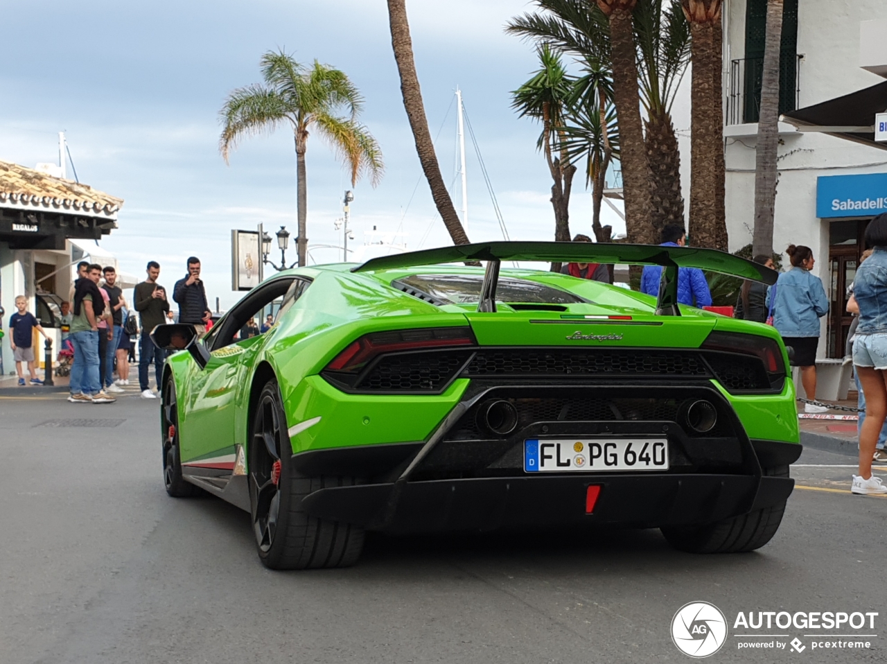 Lamborghini Huracán LP640-4 Performante