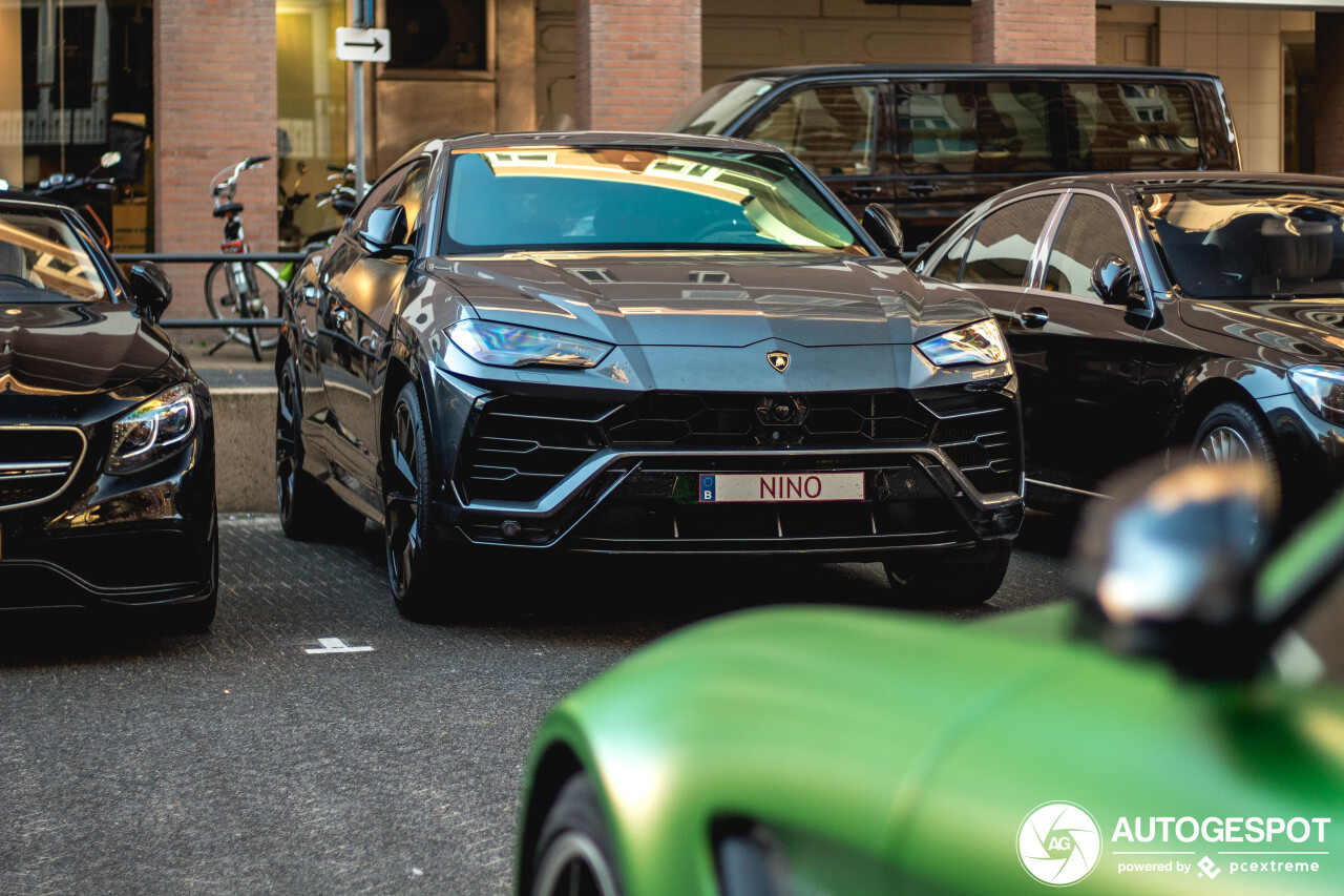 Lamborghini Urus