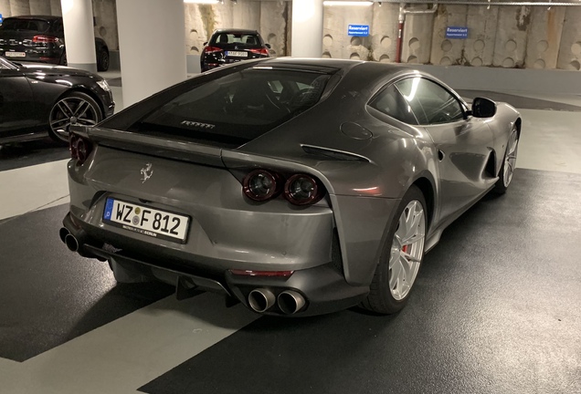 Ferrari 812 Superfast