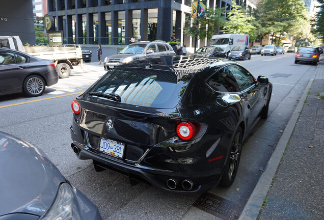 Ferrari FF