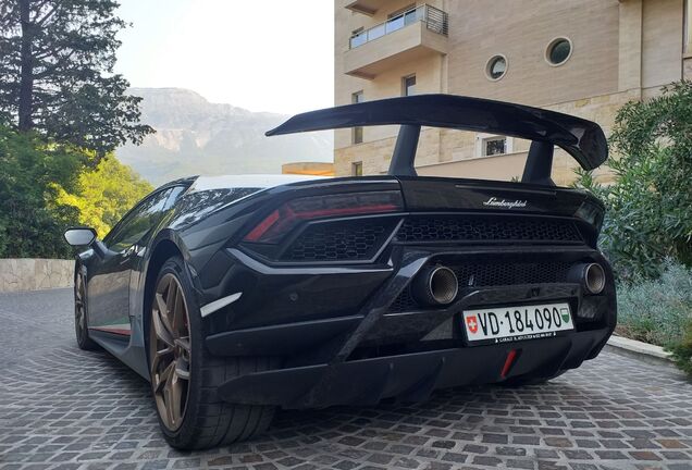 Lamborghini Huracán LP640-4 Performante