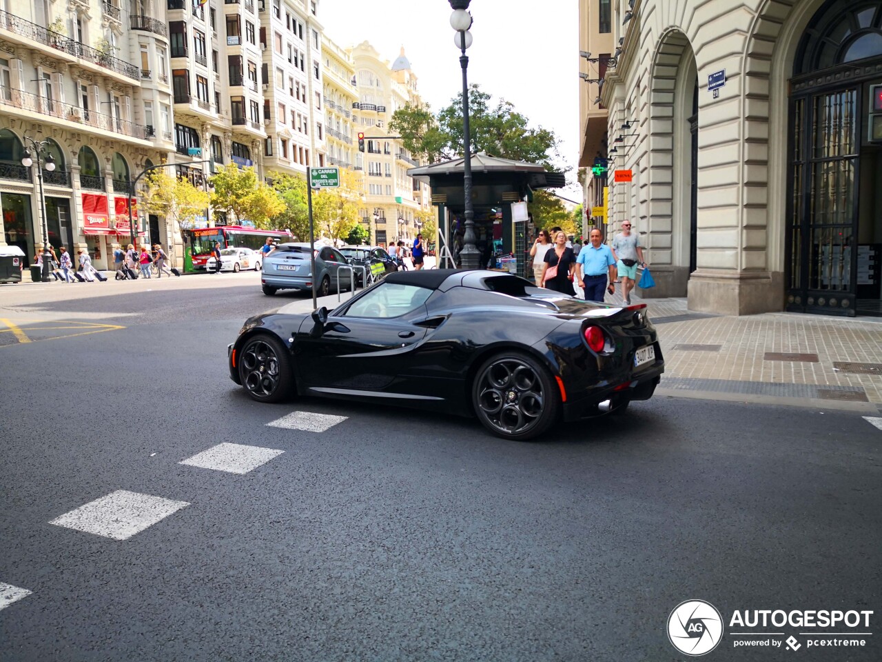 Alfa Romeo 4C Spider