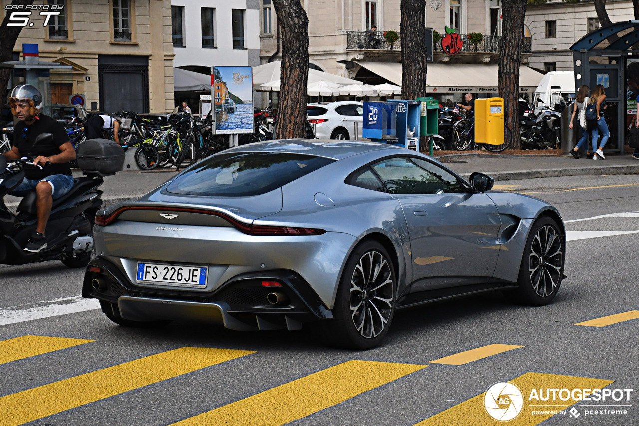 Aston Martin V8 Vantage 2018