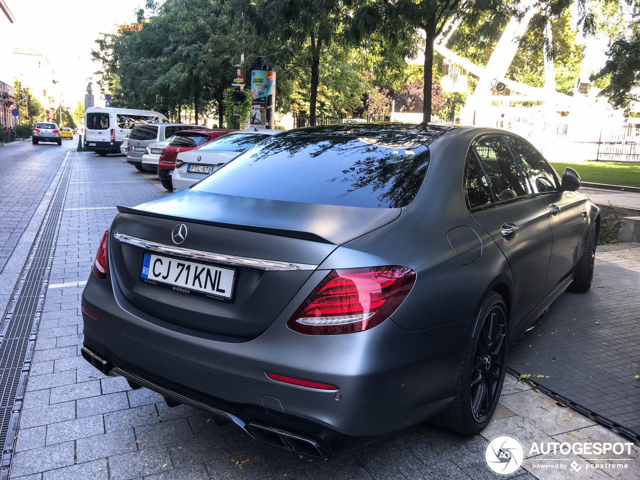 Mercedes-AMG E 63 S W213