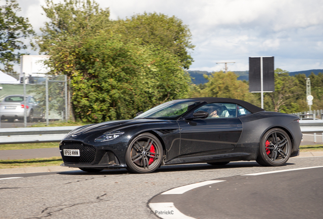 Aston Martin DBS Superleggera Volante