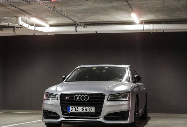 Audi S8 D4 Plus 2016