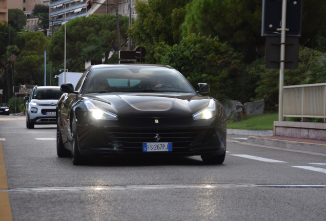 Ferrari GTC4Lusso