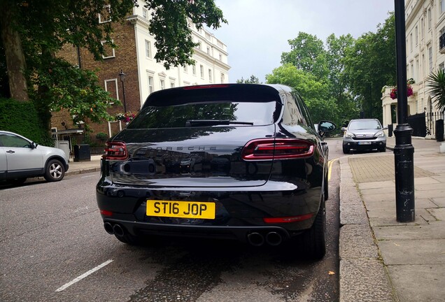 Porsche 95B Macan GTS