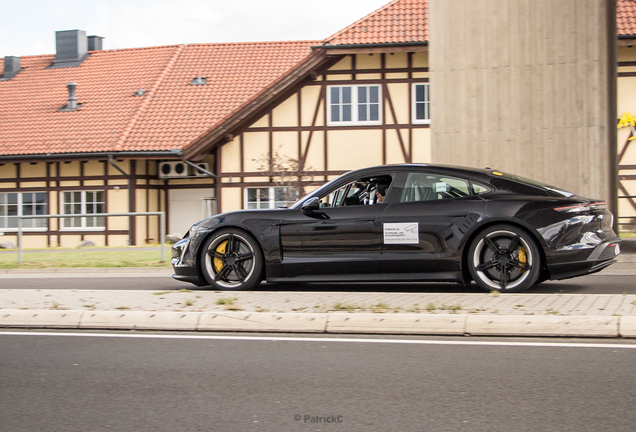 Porsche Taycan Turbo S