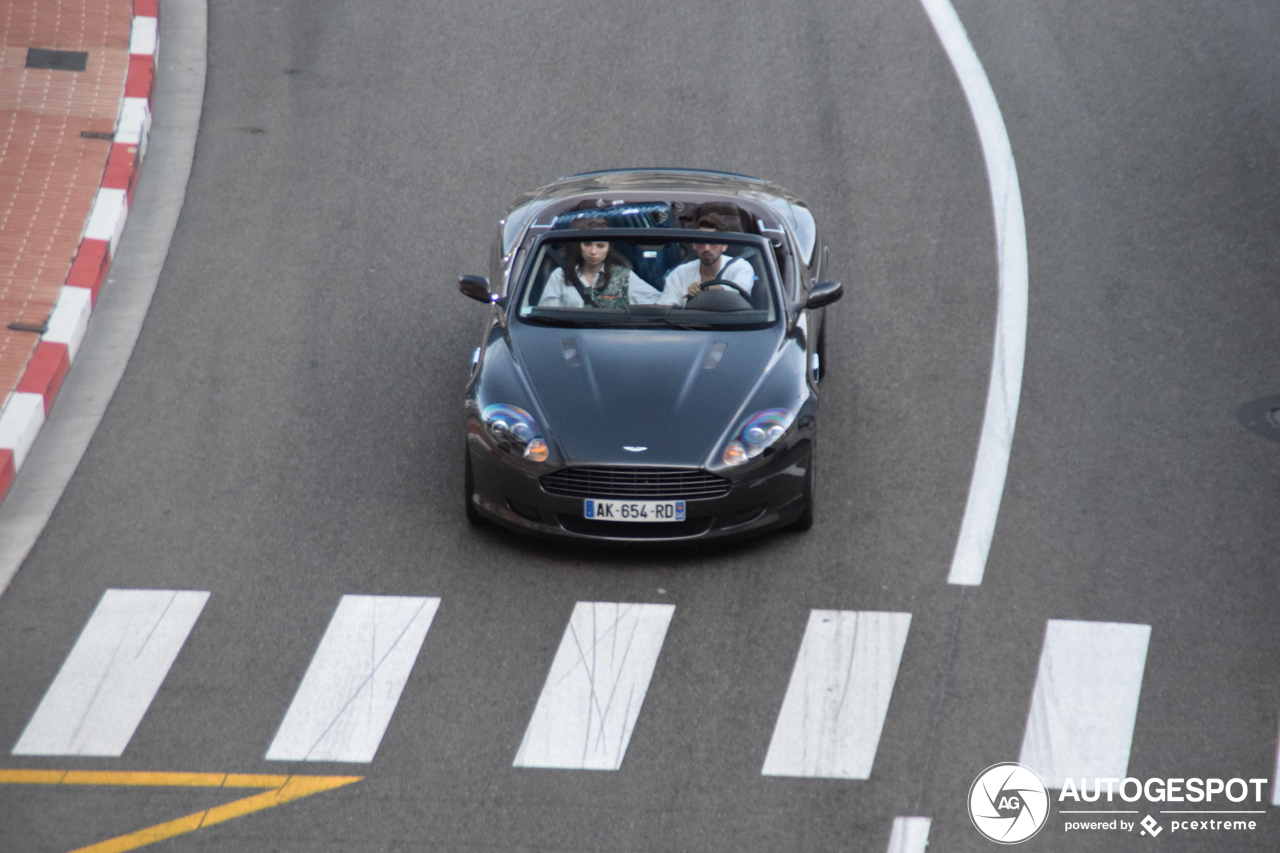 Aston Martin DB9 Volante