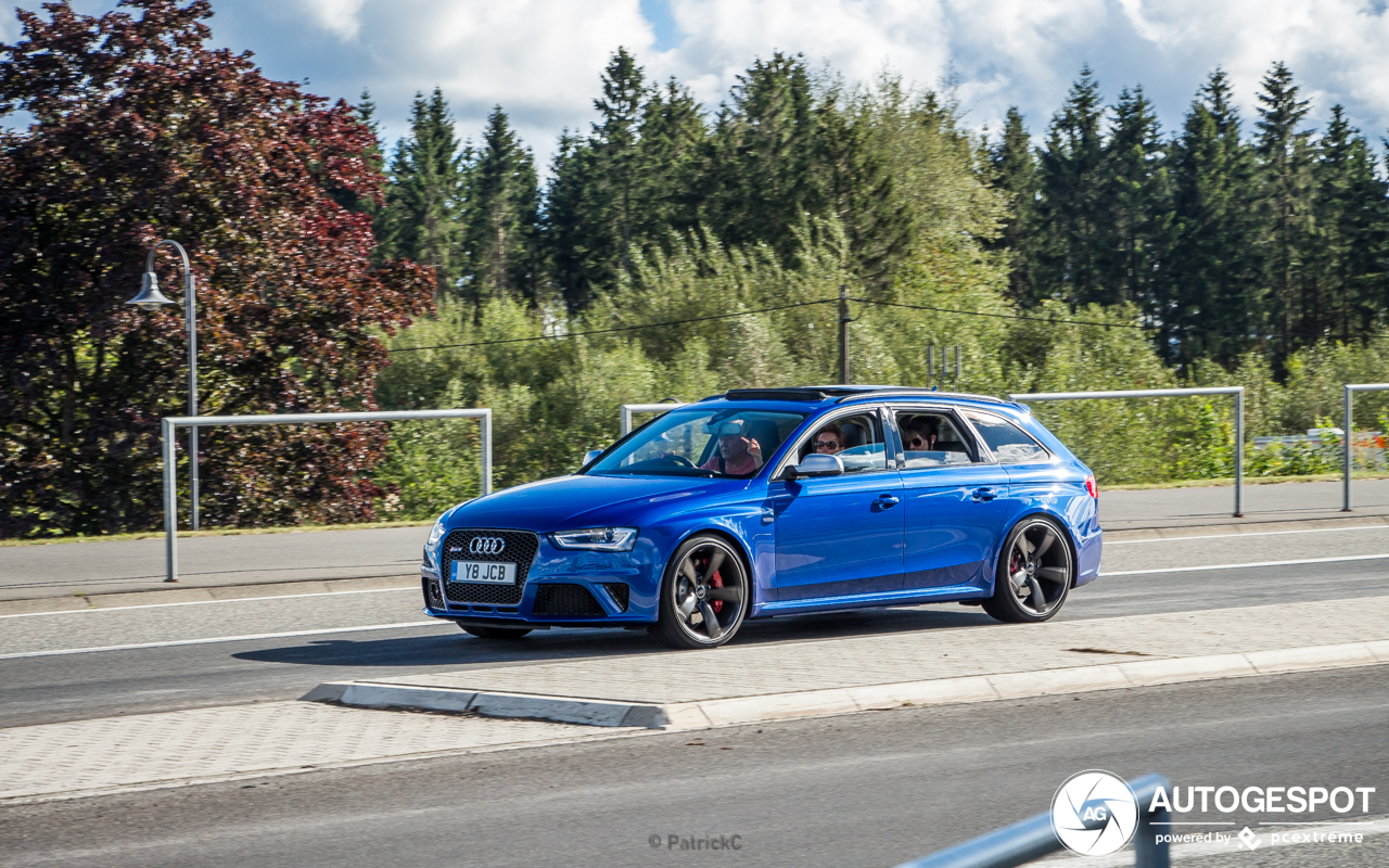 Audi RS4 Avant B8