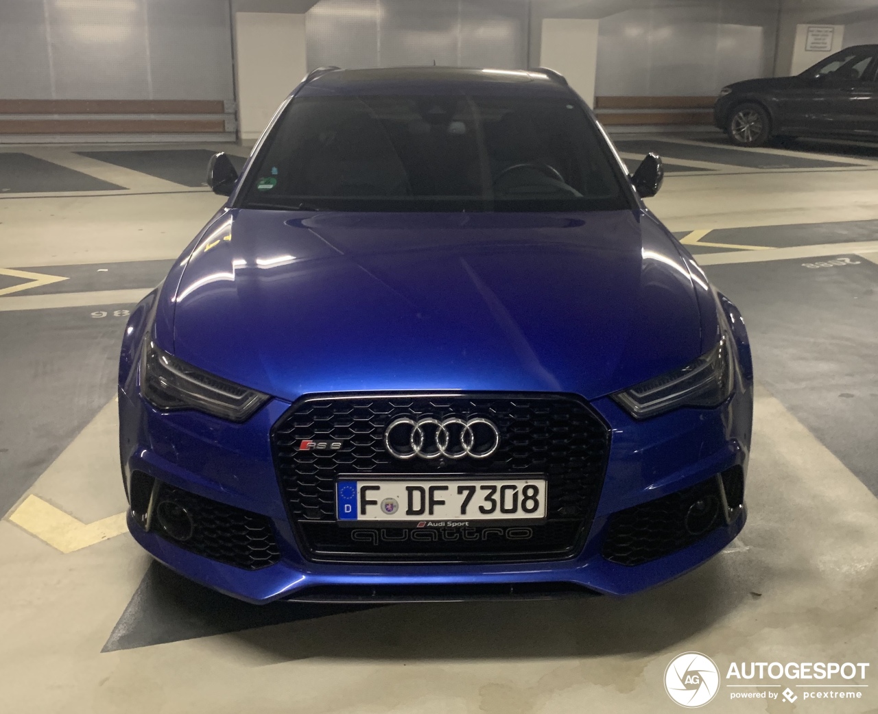 Audi RS6 Avant C7 2015