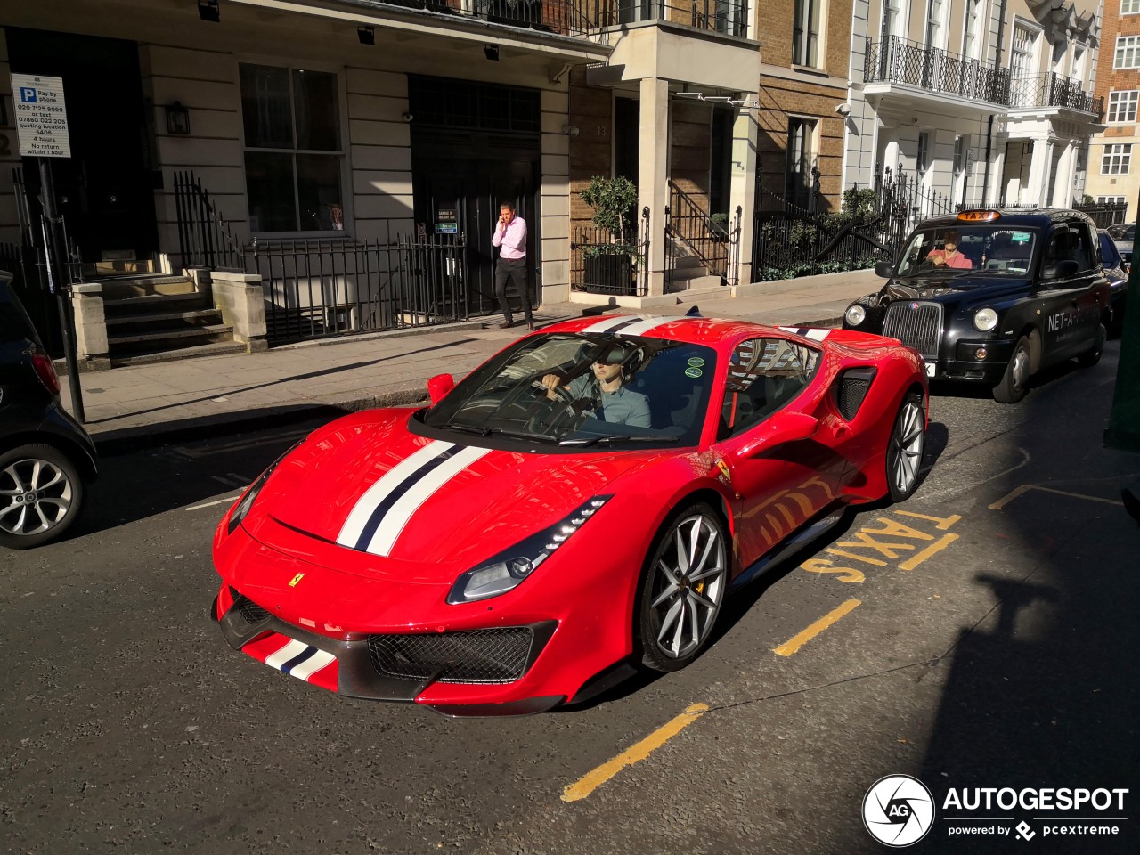 Ferrari 488 Pista