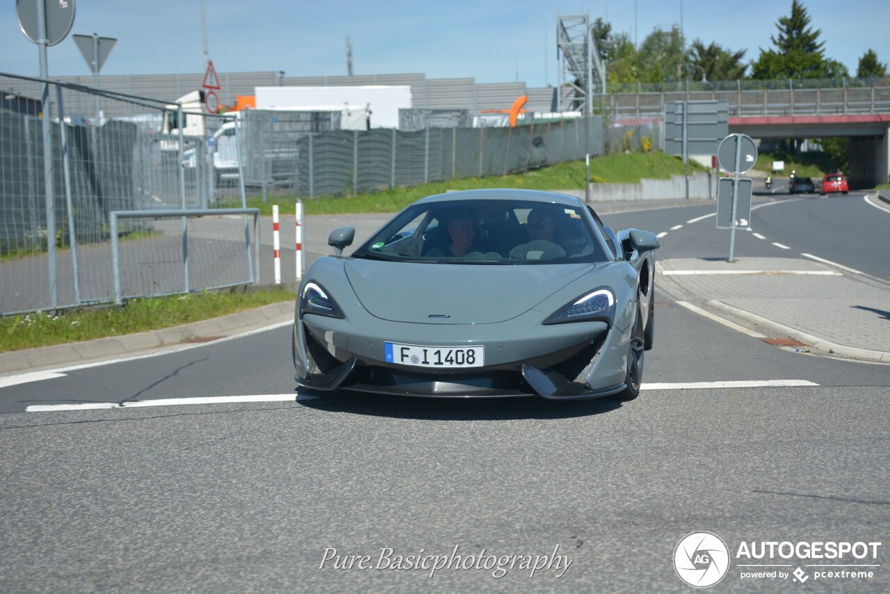 McLaren 570S