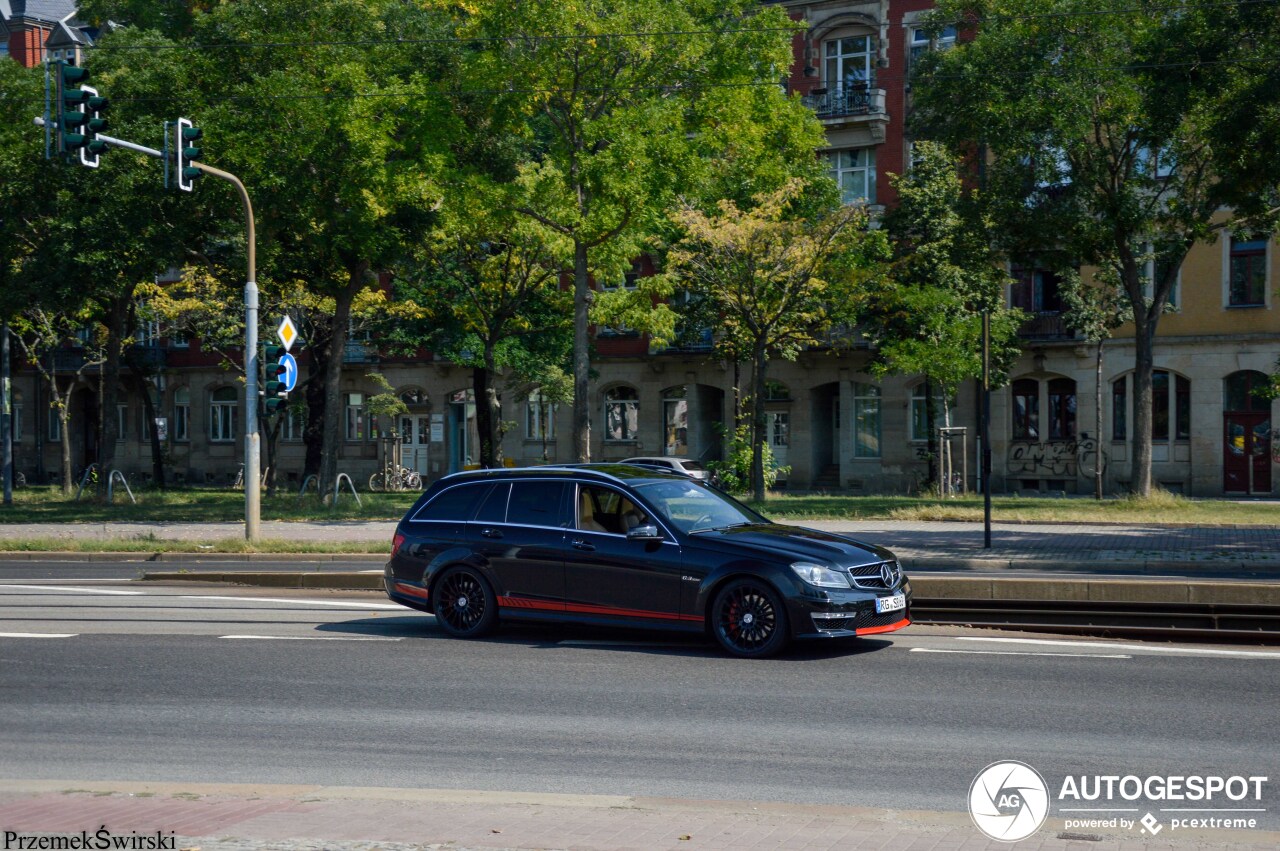 Mercedes-Benz C 63 AMG Estate 2012