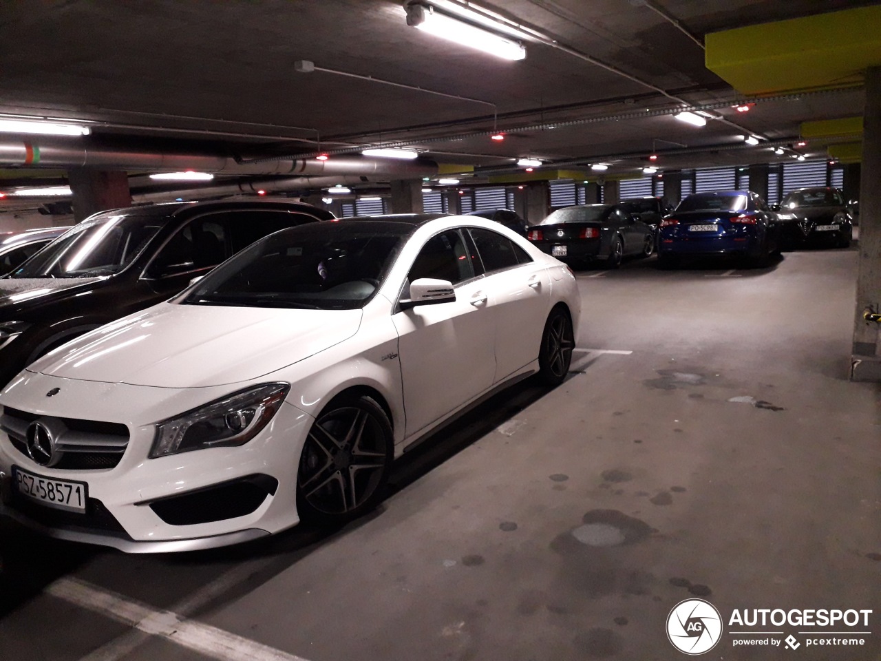 Mercedes-Benz CLA 45 AMG C117