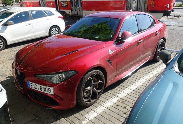 Alfa Romeo Giulia Quadrifoglio