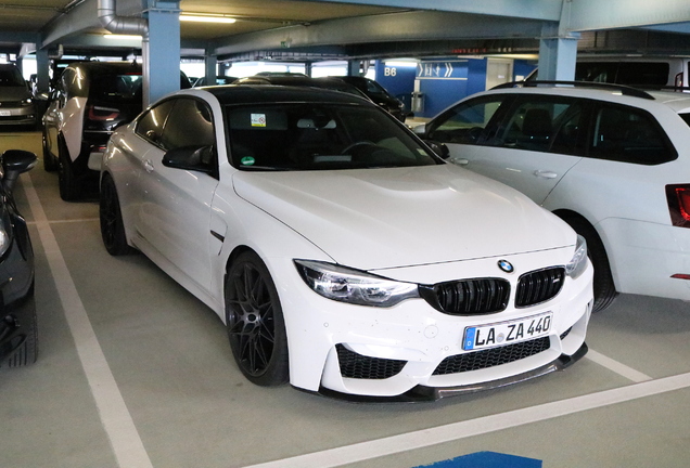 BMW M4 F82 CS