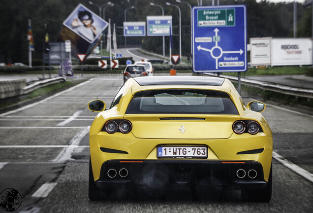 Ferrari GTC4Lusso T