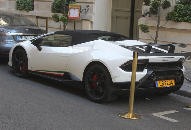 Lamborghini Huracán LP640-4 Performante Spyder