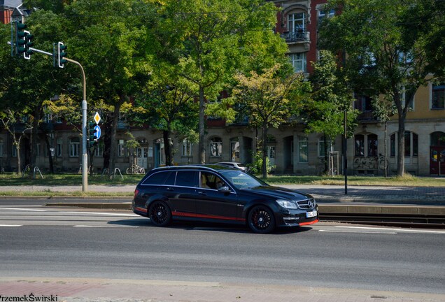 Mercedes-Benz C 63 AMG Estate 2012