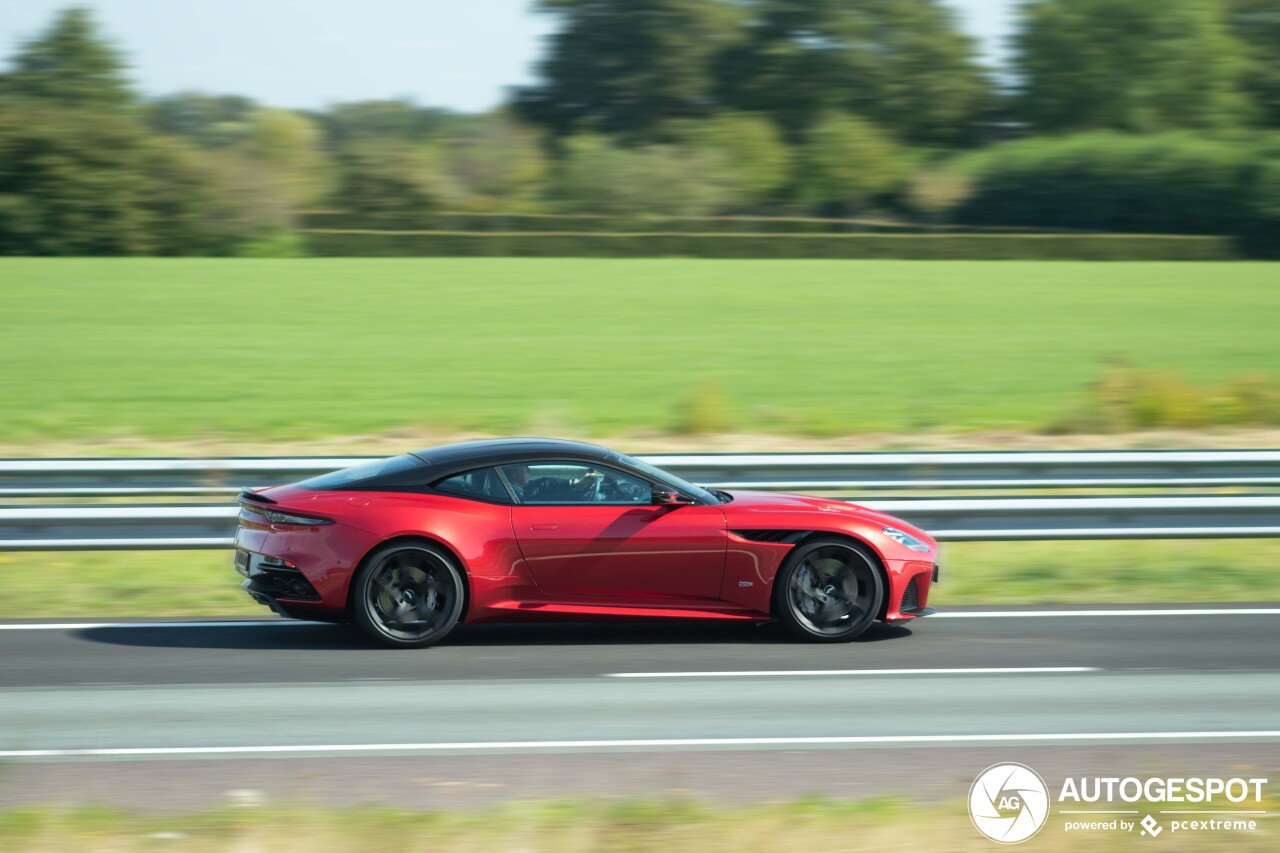 Aston Martin DBS Superleggera