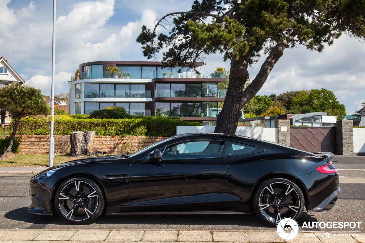 Aston Martin Vanquish S 2017 Ultimate Edition