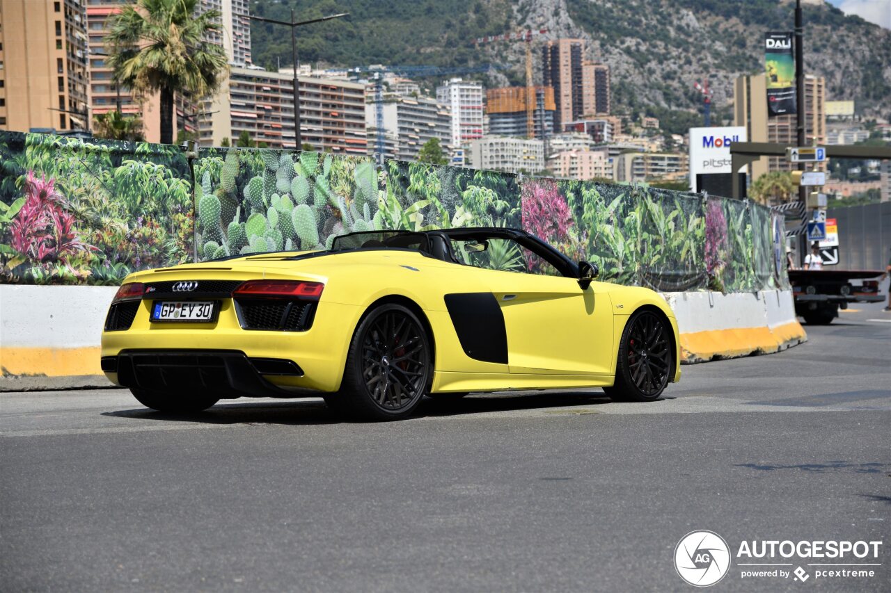 Audi R8 V10 Spyder 2016