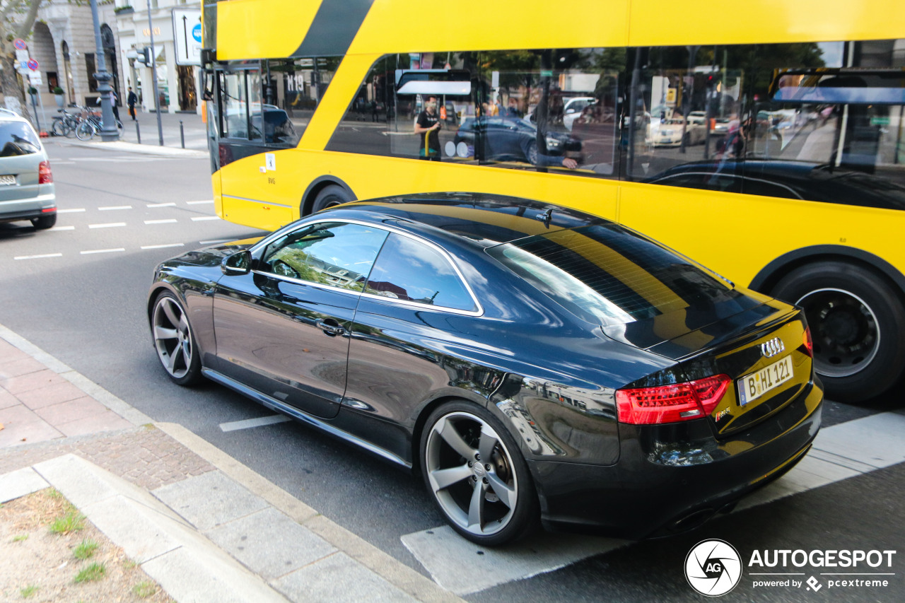 Audi RS5 B8 2012