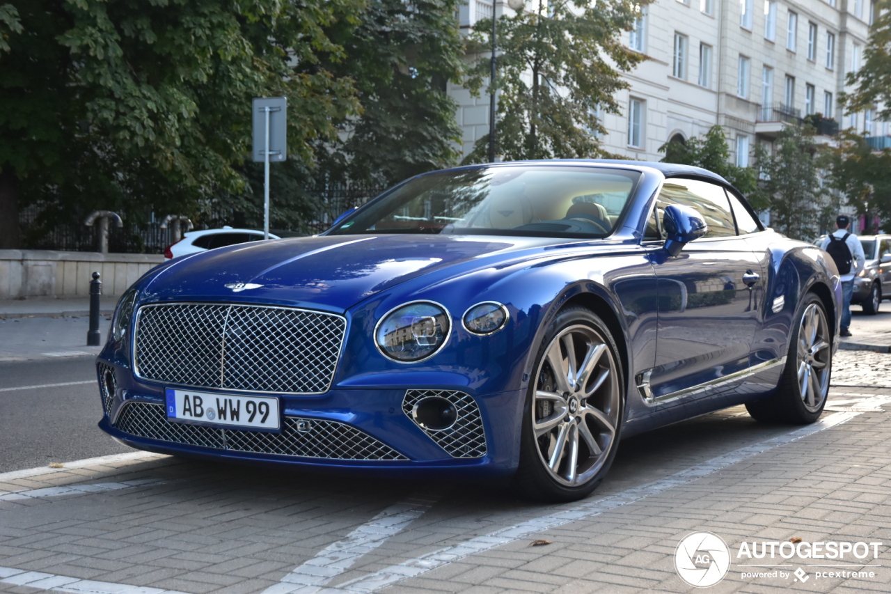 Bentley Continental GTC 2019