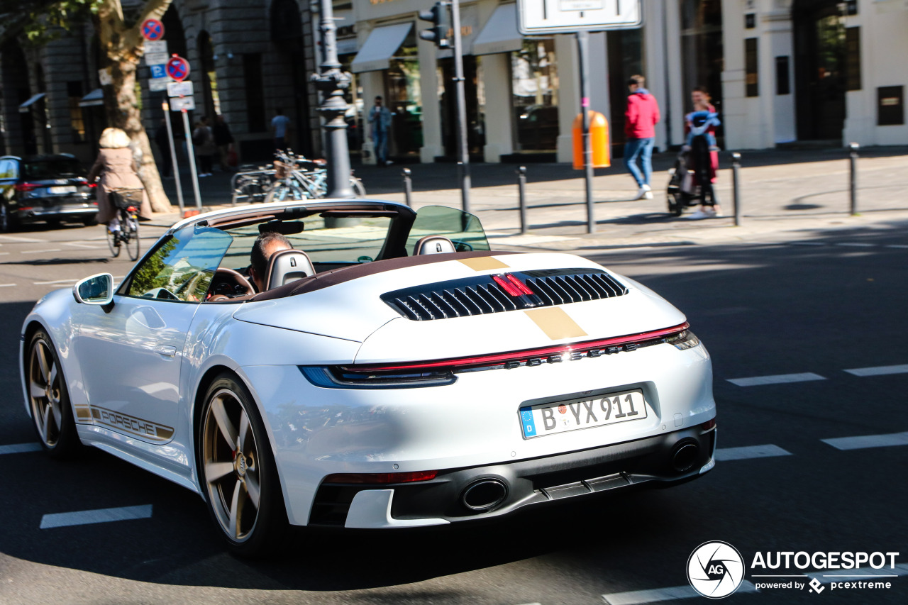 Porsche 992 Carrera 4S Cabriolet