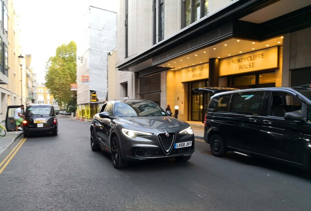 Alfa Romeo Stelvio Quadrifoglio