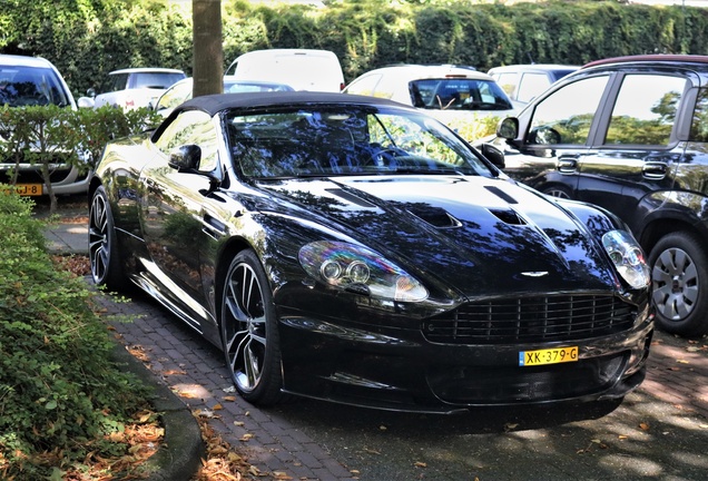 Aston Martin DBS Volante Carbon Black Edition