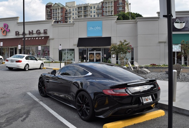 Aston Martin Vanquish 2013