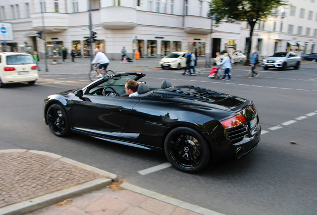 Audi R8 V10 Spyder 2013