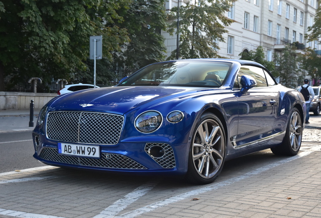 Bentley Continental GTC 2019