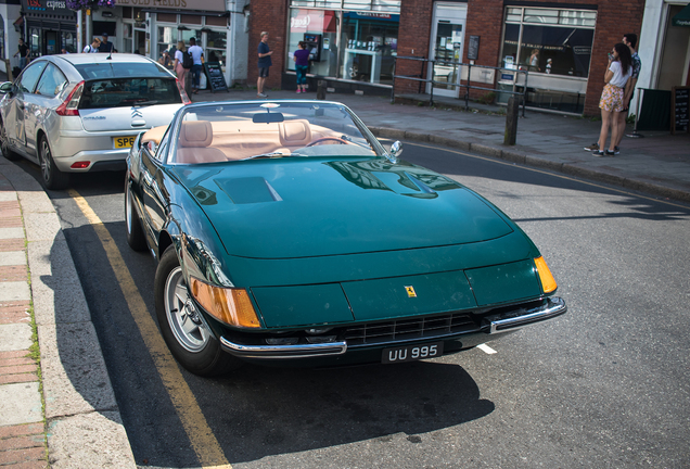 Ferrari 365 GTS/4 Daytona