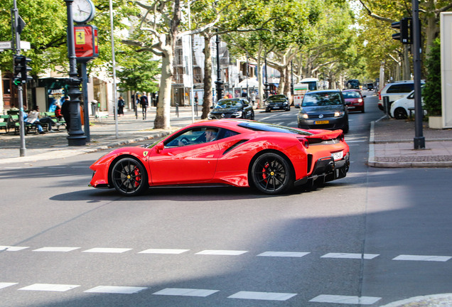 Ferrari 488 Pista