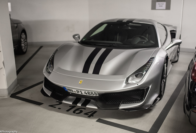 Ferrari 488 Pista