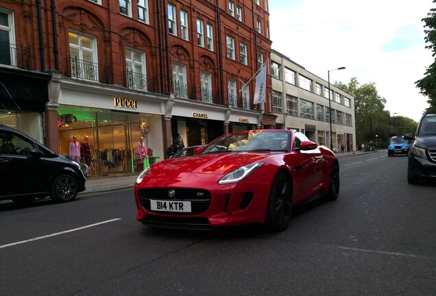 Jaguar F-TYPE S V8 Convertible