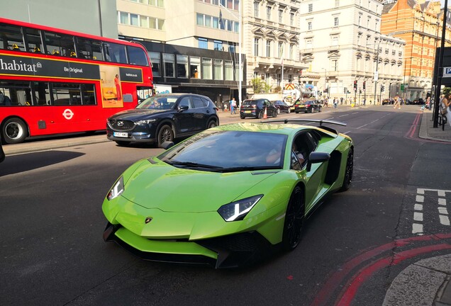 Lamborghini Aventador LP750-4 SuperVeloce