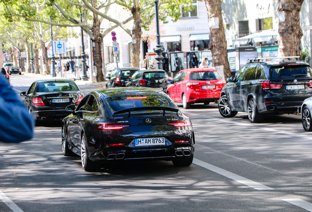 Mercedes-AMG GT 63 S X290