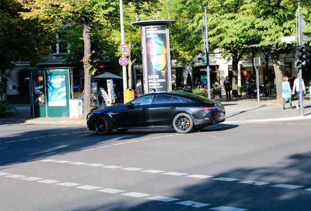 Mercedes-AMG GT 63 X290