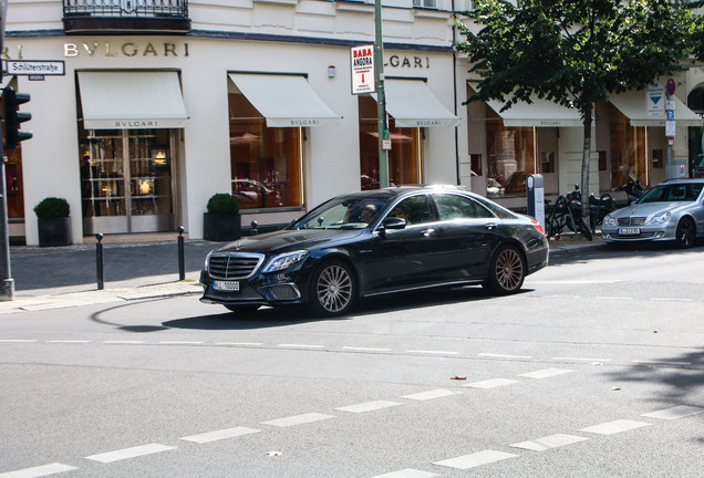 Mercedes-AMG S 65 V222