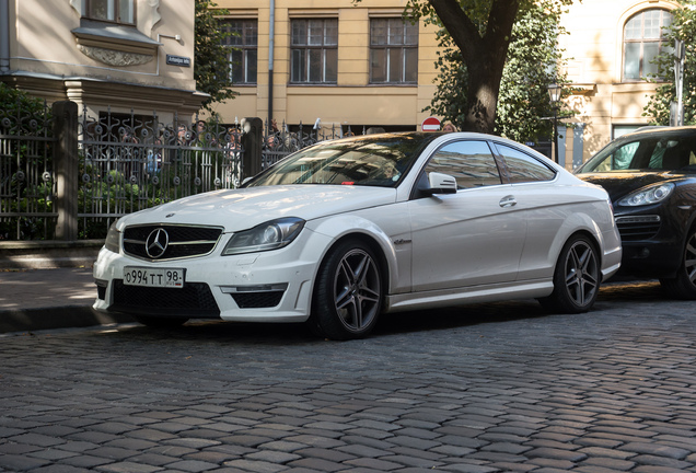 Mercedes-Benz C 63 AMG Coupé