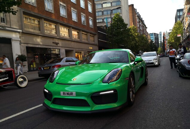 Porsche 981 Cayman GT4