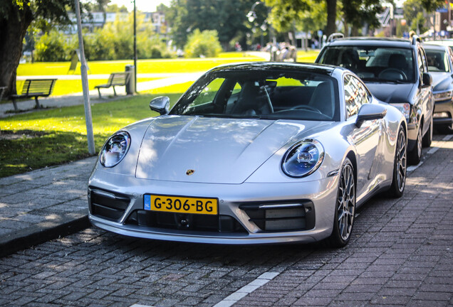 Porsche 992 Carrera S