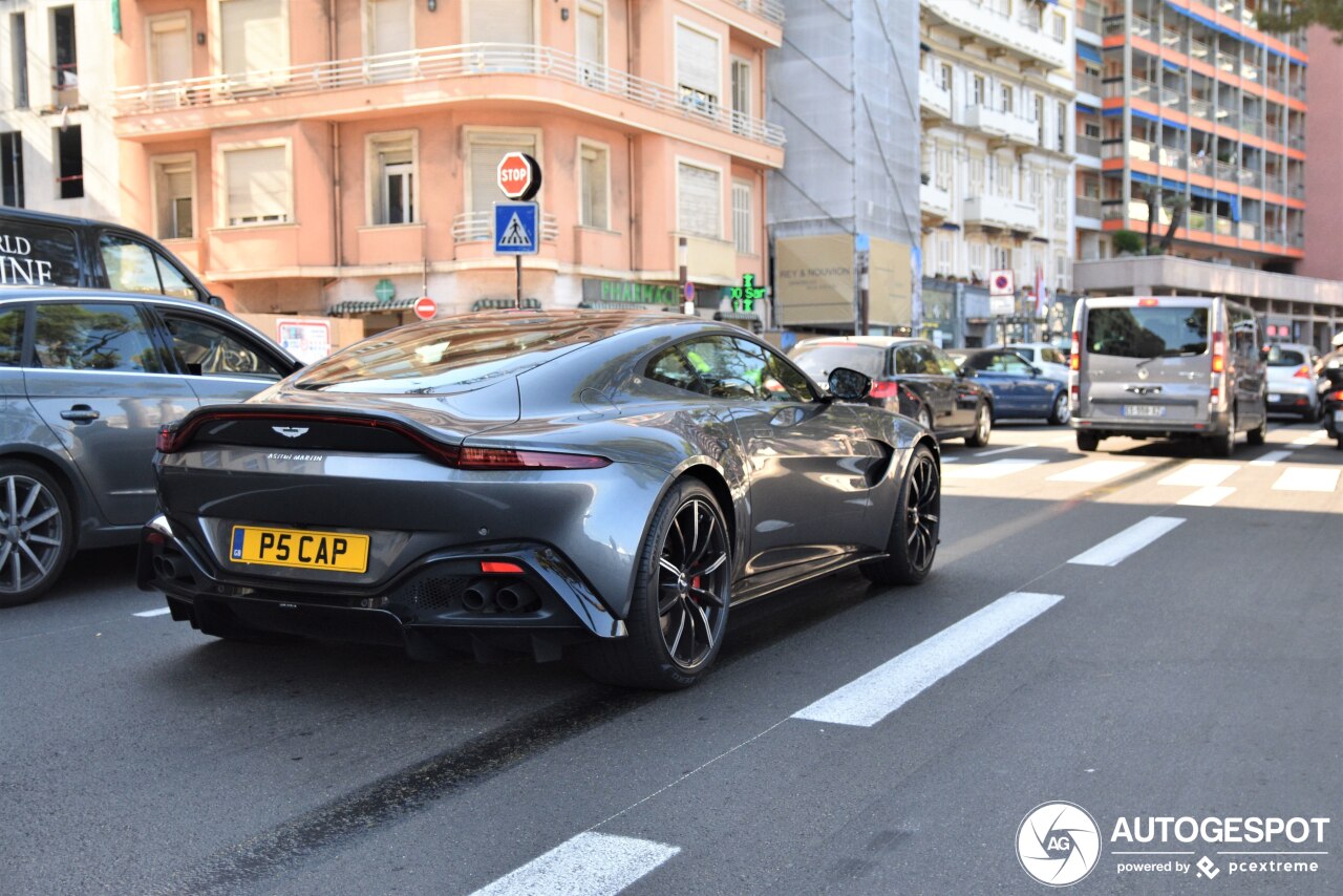 Aston Martin V8 Vantage 2018