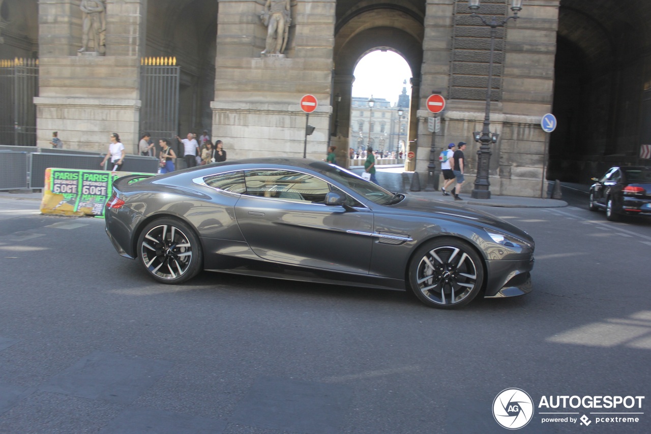 Aston Martin Vanquish 2013