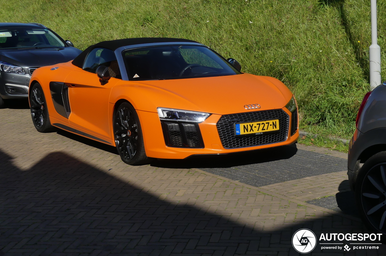 Audi R8 V10 Spyder 2016